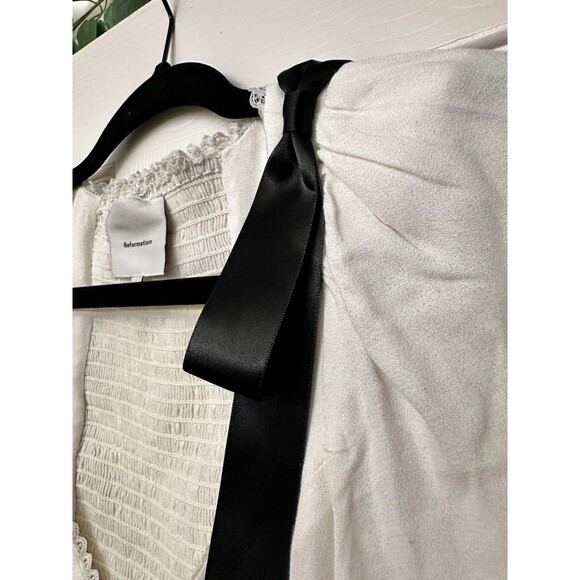 Reformation Inara Satin Bow Top Women’s Size 2 Small Smocked Fitted Blouse - Picture 6 of 11